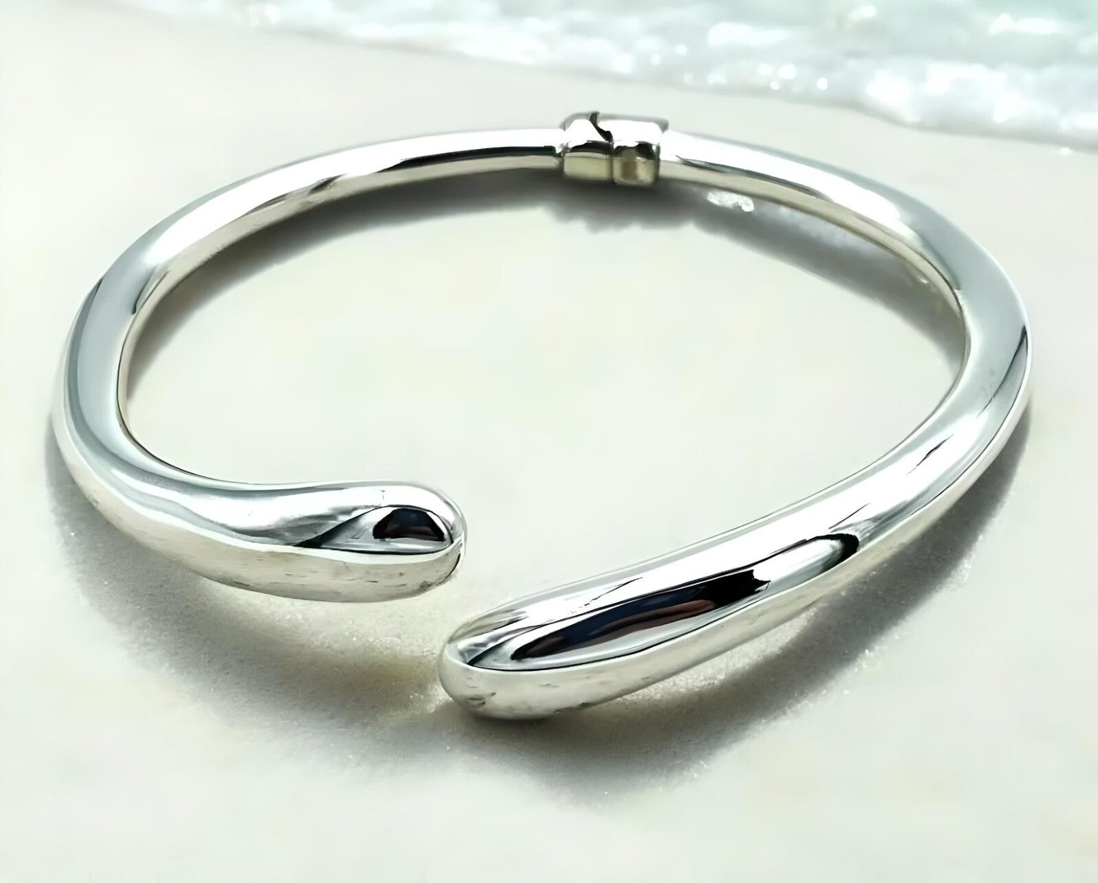 925 Light Weight Sterling Silver Bangle - Spring Hinged Design - 6.75"  1409