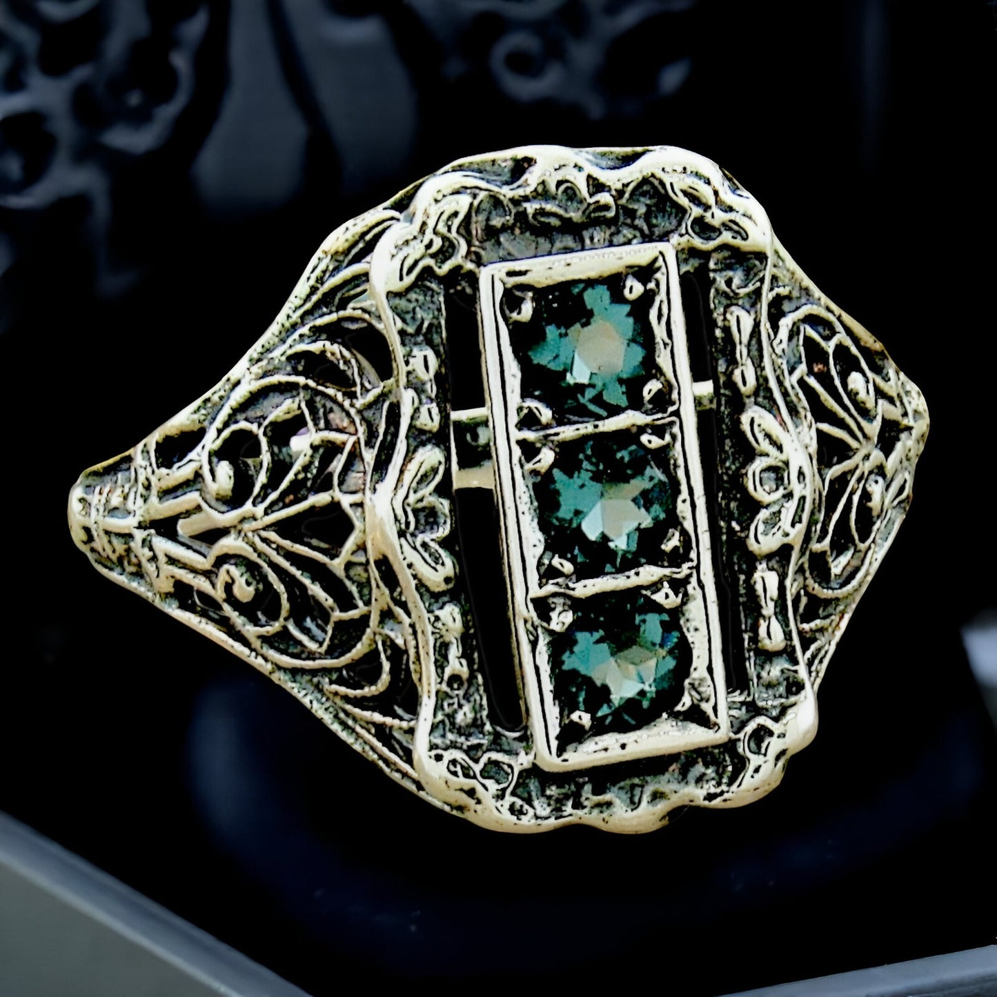 925 STERLING SILVER 3 STONE RING VINTAGE STYLE SIMULATED LONDON BLUE TOPAZ #1130