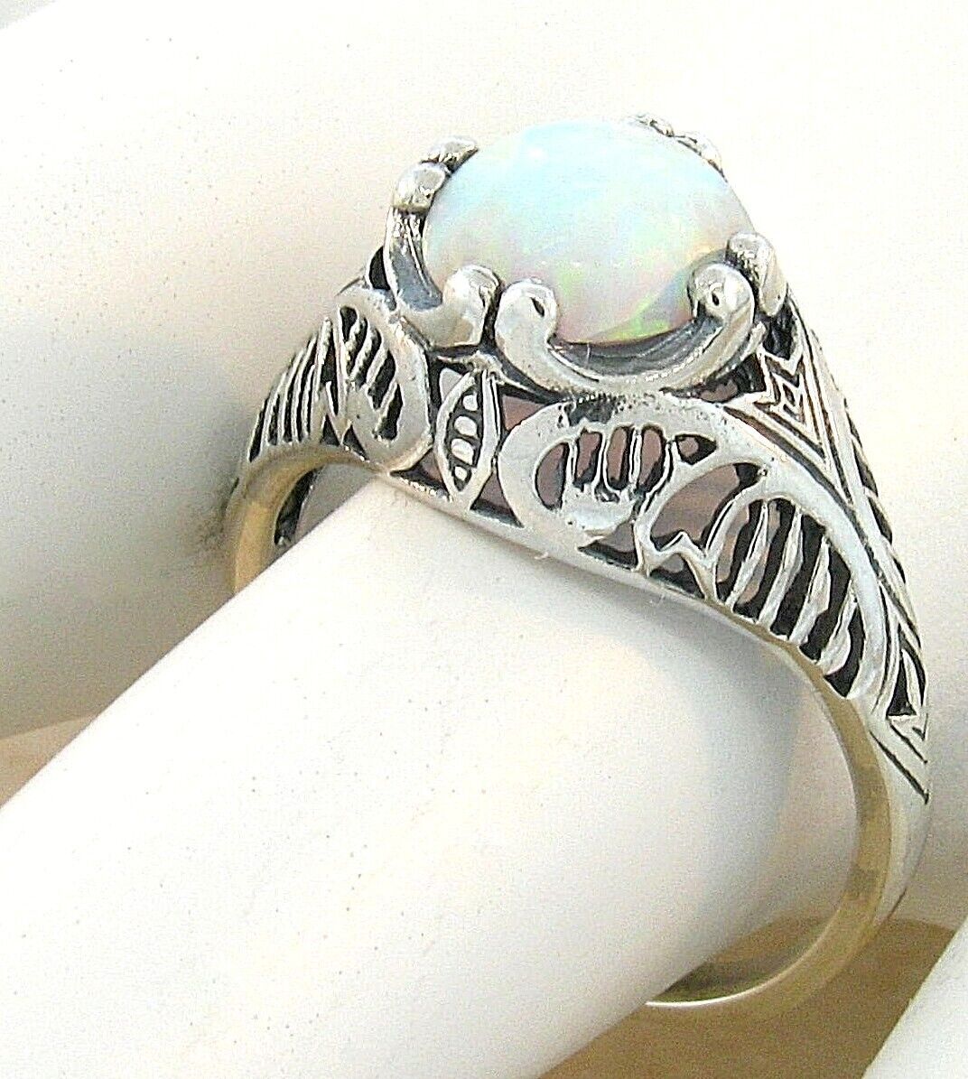 VINTAGE STYLE 925 STERLING SILVER LAB-CREATED WHITE OPAL FILIGREE RING      #800