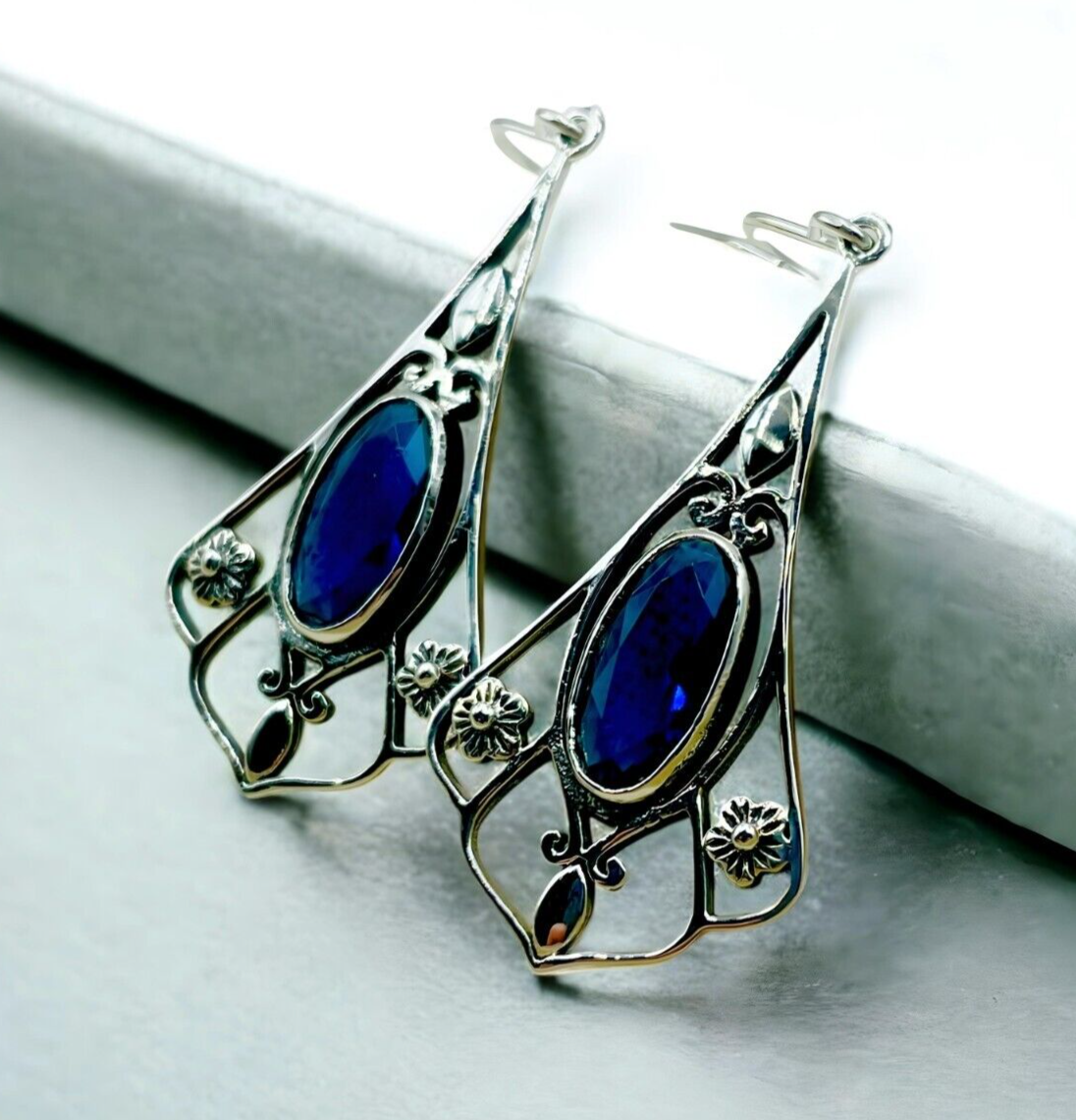 VINTAGE STYLE ROYAL BLUE SIMULATED SAPPHIRE 925 STERLING SILVER EARRINGS 1811