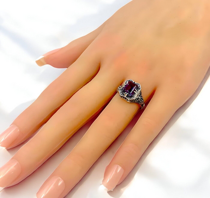 VINTAGE STYLE LAB-CREATED ALEXANDRITE 925 STERLING SILVER FILIGREE RING #019
