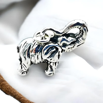 925 STERLING SILVER ELEPHANT PENDANT LIGHTWEIGHT - Chain Sold Separate 1429