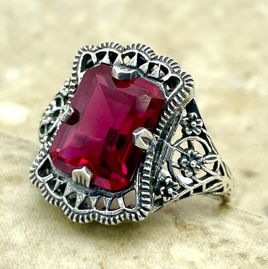 VIVID RED 925 STERLING SILVER LAB-CREATED RUBY ANTIQUE STYLE RING          #1309