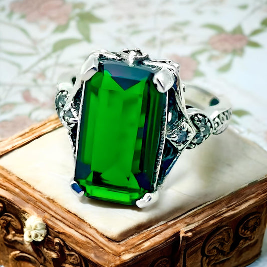 VINTAGE STYLE 925 STERLING SILVER SIMULATED EMERALD & CZ FILIGREE RING 1363