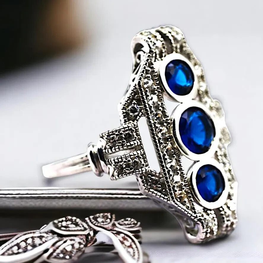 VINTAGE STYLE SIMULATED SAPPHIRE 925 STERLING SILVER RING RHODIUM PLATED 1757