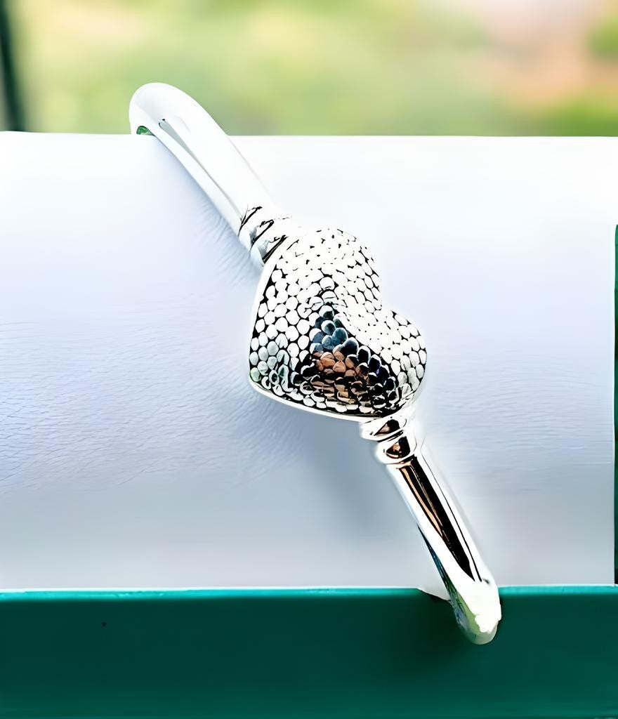 925 Sterling Silver Dotted Heart 6.75" Bracelet - Lightweight Bangle 1292