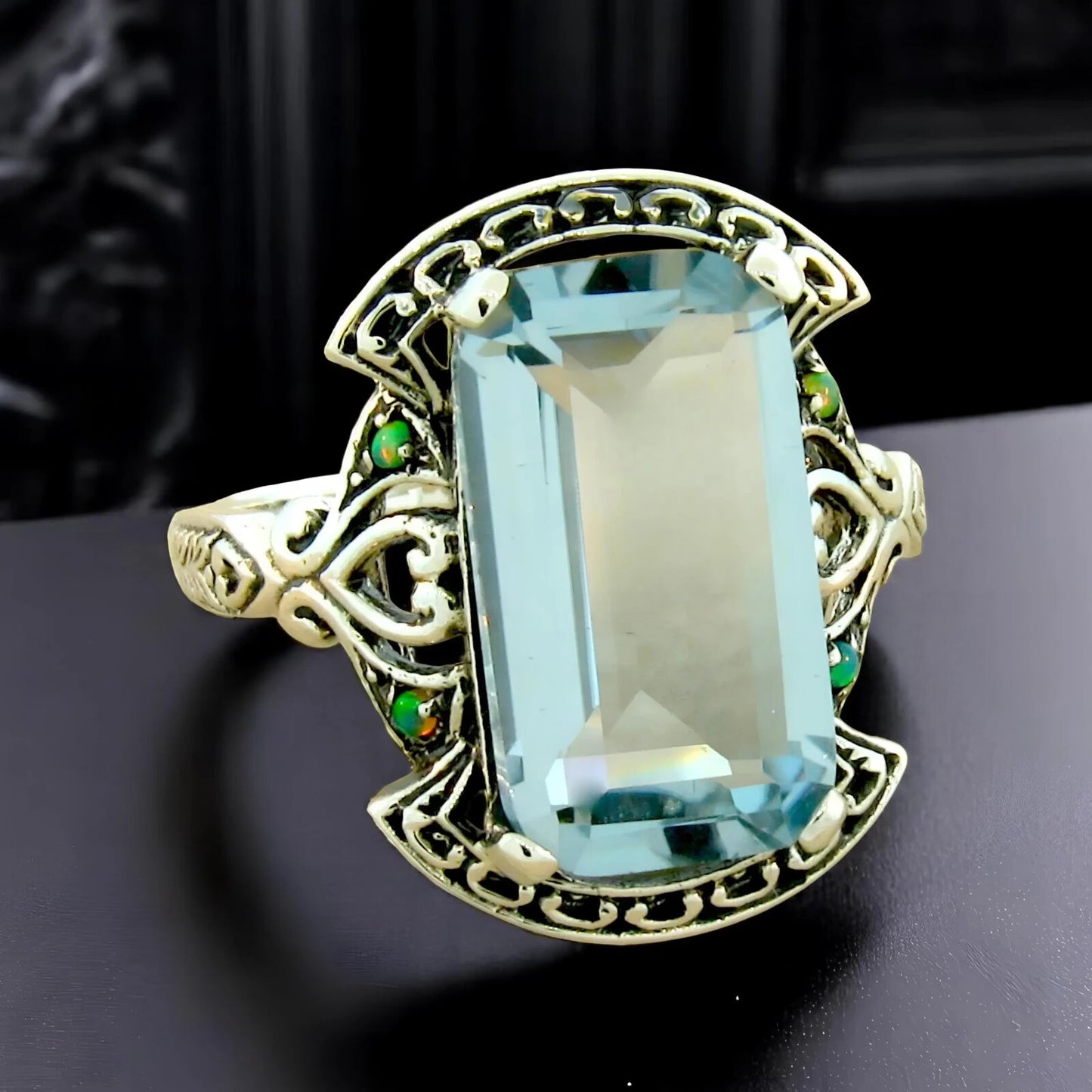 VICTORIAN STYLE 925 STERLING SILVER SIMULATED AQUAMARINE & GREEN OPAL RING  821