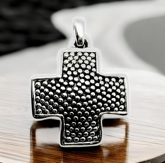 925 Sterling Silver Cross Lightweight Pendant -Chain Sold Separately 1630