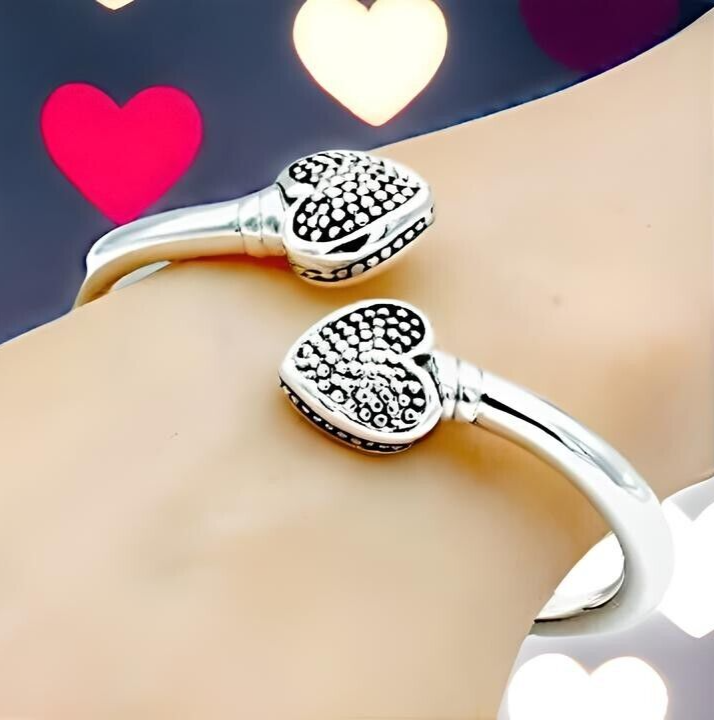 925 STERLING SILVER DOUBLE HEART 7.75" BANGLE BRACELET LIGHTWEIGHT 1588
