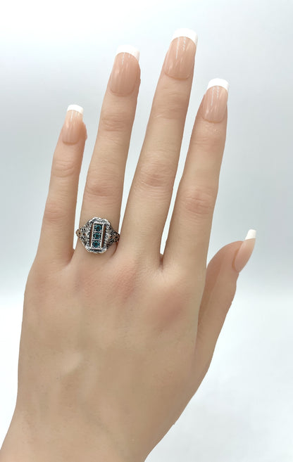 925 STERLING SILVER 3 STONE RING CLASSIC STYLE SIMULATED LONDON BLUE TOPAZ 1130z