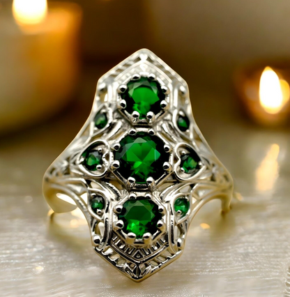 VINTAGE STYLE SIMULATED EMERALD 925 STERLING SILVER RING RHODIUM PLATED 1765