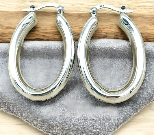 925 STERLING SILVER OVAL DOT DESIGN HOOP EARRINGS LATCHBACK LIGHTWEIGHT 1634