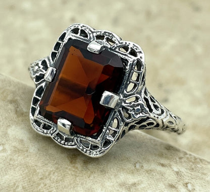 925 STERLING SILVER FILIGREE SIMULATED GARNET VINTAGE DESIGN RING          #1312